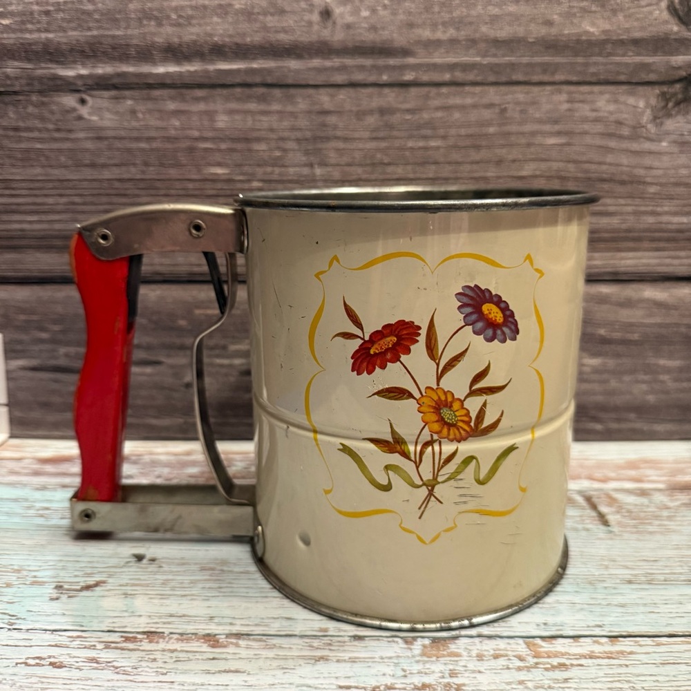 Vintage Androck Metal Flour Sifter with Red Handle Flowers